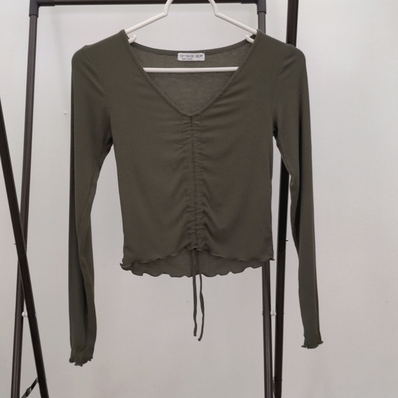 Cotton On olive green top - Picture 1 of 3